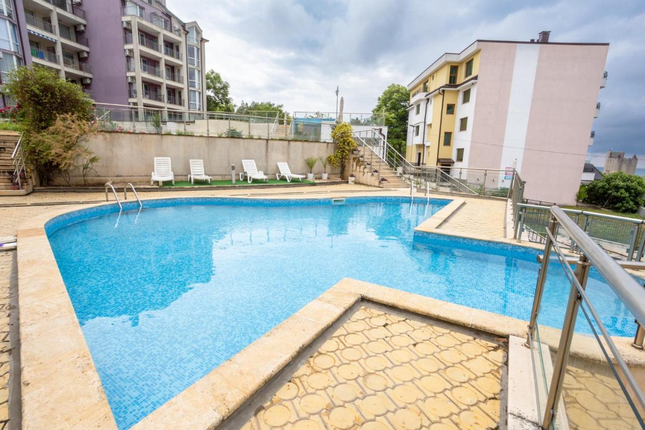 Апартамент Славея Kawarna Exterior foto